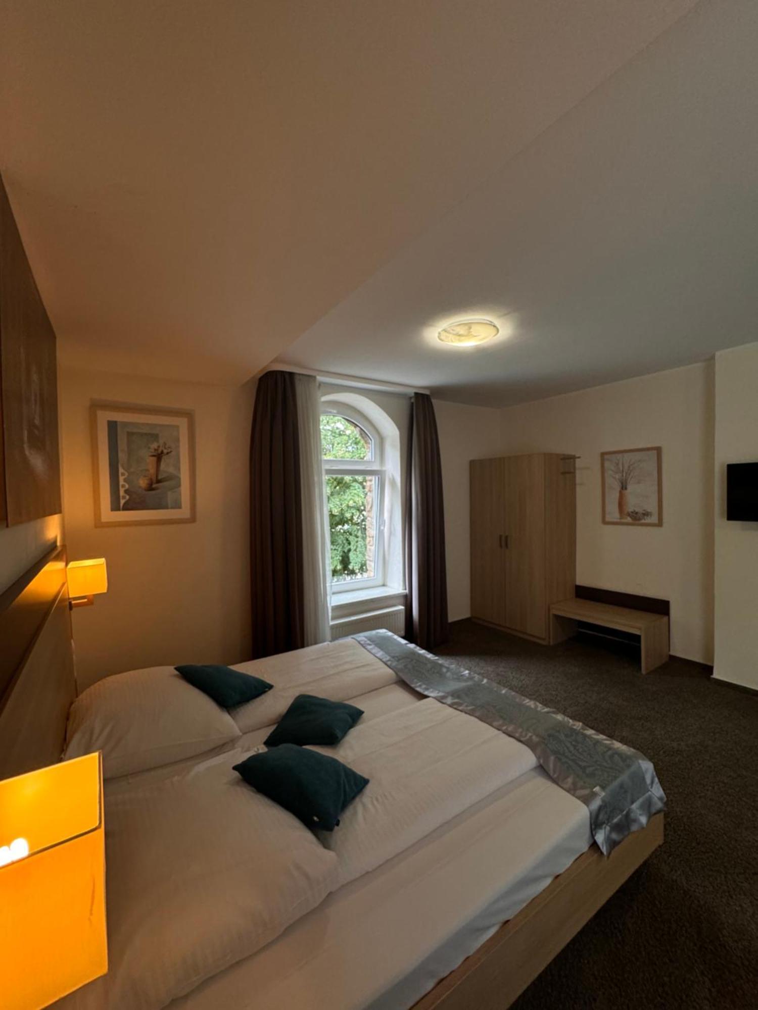 Hotel Biedermeier Hotel 3*